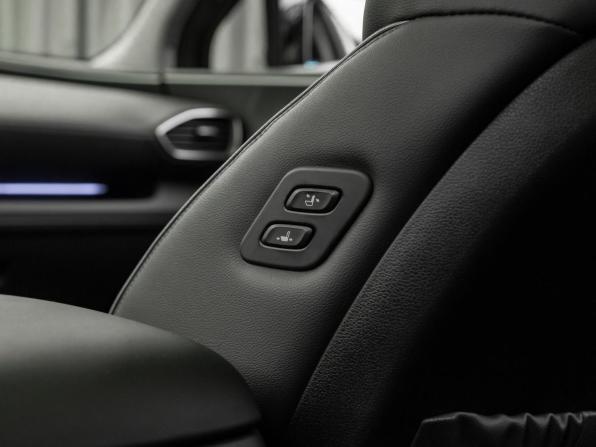 Hyundai Santa Fe IV Рестайлинг с пробегом 2021 года, цена 4 090 000 рублей, 78048 км, внедорожник, Автокод Объявления