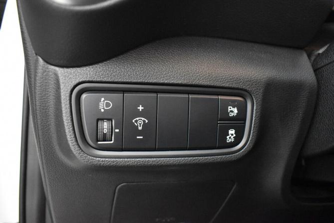 Kia Soul III с пробегом 2022 года, цена 2 300 000 рублей, 10815 км, хэтчбек, Автокод Объявления