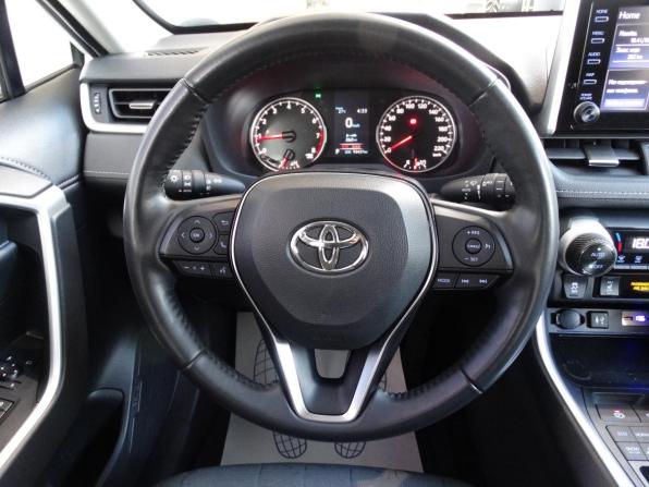 Toyota RAV4 V (XA50) с пробегом 2020 года, цена 2 889 000 рублей, 93436 км, внедорожник, Автокод Объявления