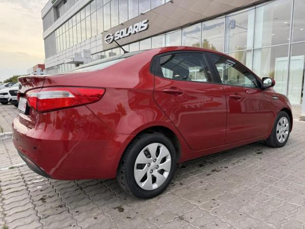 Kia Rio III с пробегом 2013 года, цена 892 250 рублей, 135001 км, седан, Автокод Объявления