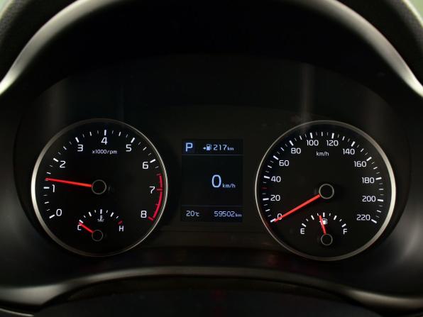 Kia Stonic I с пробегом 2019 года, цена 1 914 995 рублей, 59501 км, внедорожник, Автокод Объявления