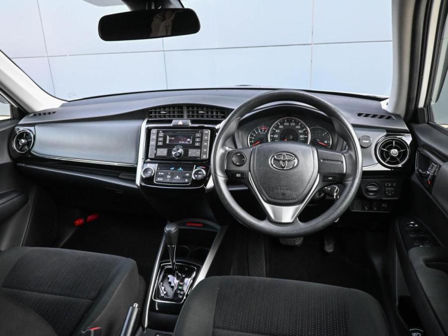 Toyota Corolla XI (E160 E170) Рестайлинг 2 Новороссийск  - изображение 6