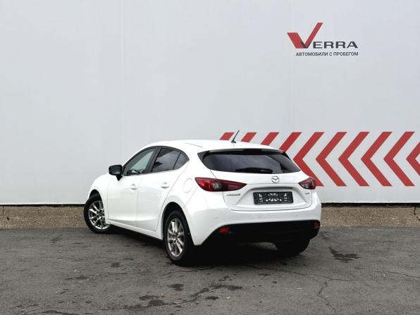 Mazda 3 III (BM) с пробегом 2014 года, цена 1 350 000 рублей, 72286 км, хэтчбек, Автокод Объявления