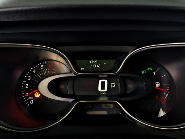Renault Kaptur I Рестайлинг с пробегом 2021 года, цена 1 795 000 рублей, 43482 км, внедорожник, Автокод Объявления