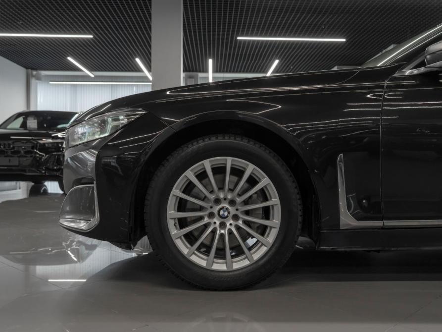 BMW 7 серии VI (G11/G12) Рестайлинг Москва  - изображение 32
