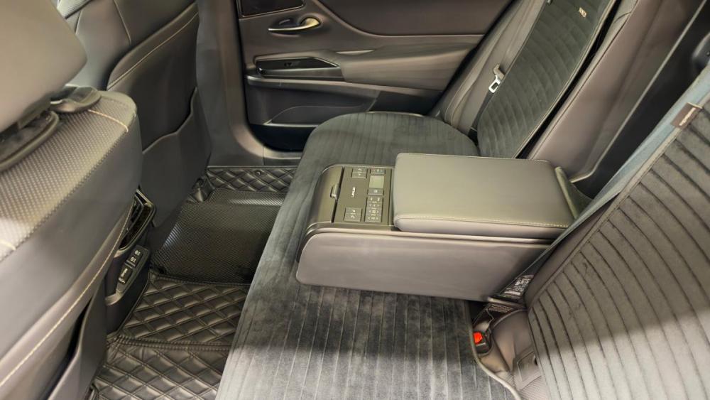 Lexus ES VII Челябинск  - изображение 20