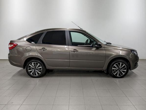 Lada (ВАЗ) Granta I Рестайлинг с пробегом 2024 года, цена 990 000 рублей, 53328 км, лифтбек, Автокод Объявления