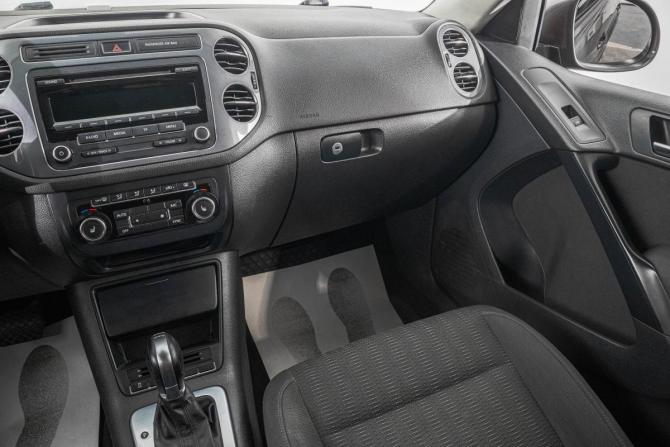 Volkswagen Tiguan I Рестайлинг с пробегом 2014 года, цена 1 259 000 рублей, 151100 км, внедорожник, Автокод Объявления
