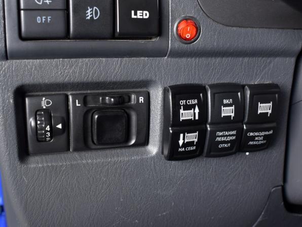 Suzuki Jimny III Рестайлинг 1 с пробегом 2005 года, цена 2 499 997 рублей, 198015 км, внедорожник, Автокод Объявления