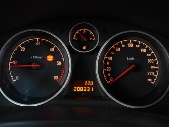 Opel Astra H Рестайлинг с пробегом 2010 года, цена 634 000 рублей, 208331 км, универсал, Автокод Объявления
