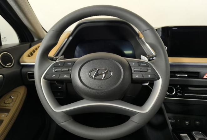 Hyundai Sonata VIII (DN8) с пробегом 2021 года, цена 2 530 000 рублей, 79165 км, седан, Автокод Объявления