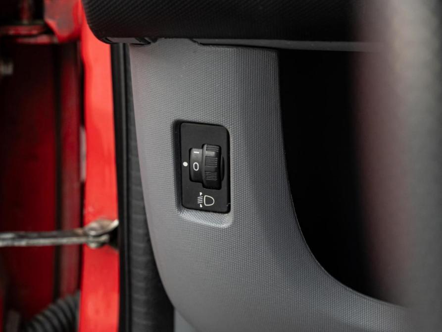 Peugeot 107 I Краснодар  - изображение 15