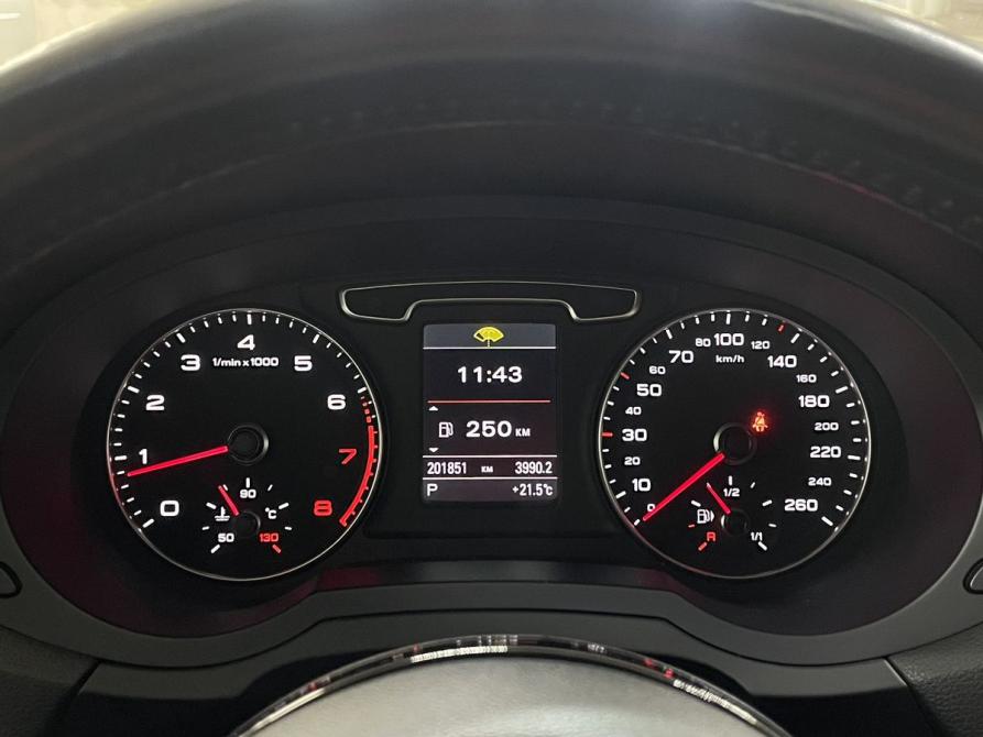 Audi Q3 I (8U) Воронеж  - изображение 11