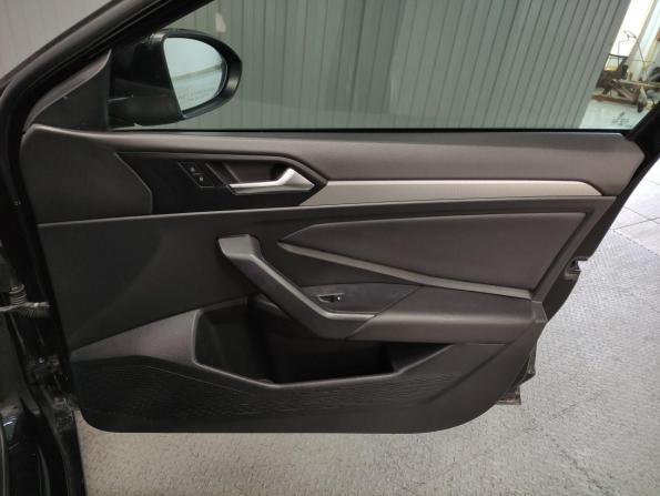 Volkswagen Jetta VII с пробегом 2019 года, цена 1 230 000 рублей, 124148 км, седан, Автокод Объявления