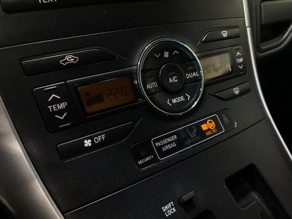 Toyota Auris I Рестайлинг с пробегом 2010 года, цена 559 000 рублей, 254000 км, хэтчбек, Автокод Объявления