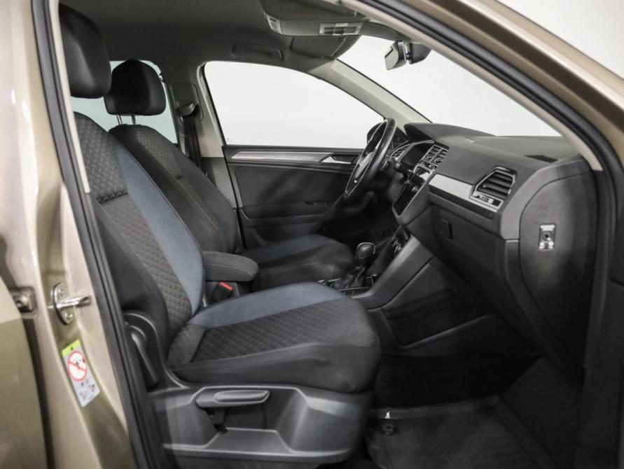 Volkswagen Tiguan II Санкт-Петербург  - изображение 22