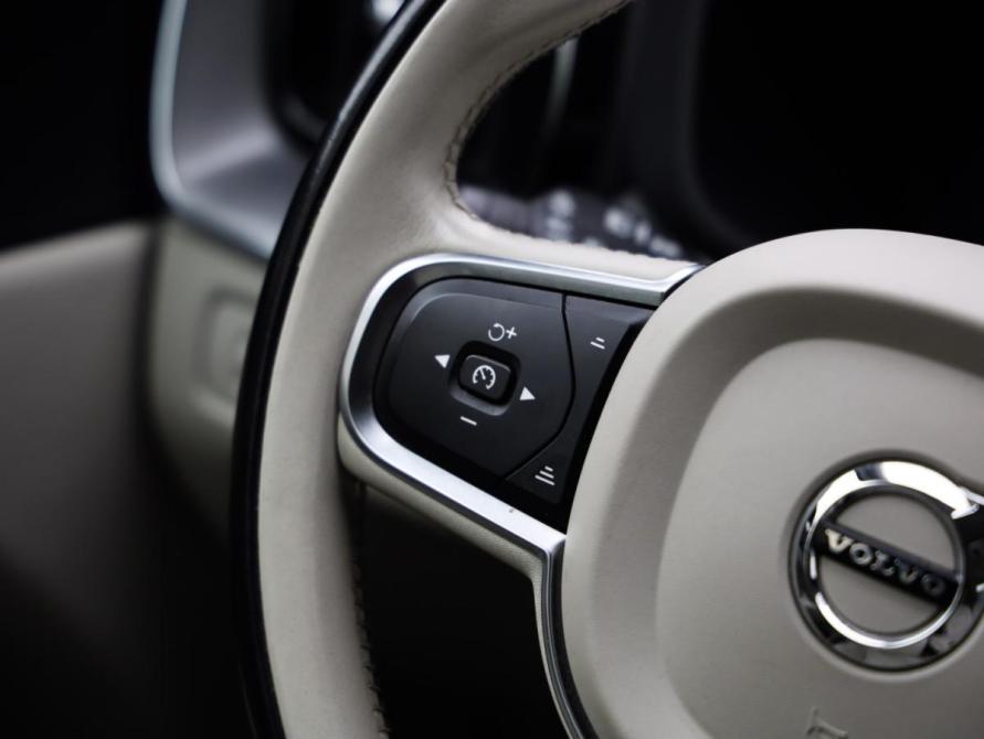 Volvo XC60 II Рестайлинг Санкт-Петербург  - изображение 14