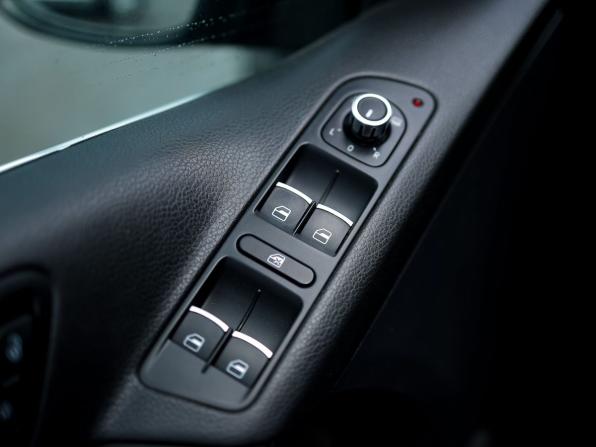 Volkswagen Tiguan I Рестайлинг с пробегом 2012 года, цена 1 299 000 рублей, 203532 км, внедорожник, Автокод Объявления