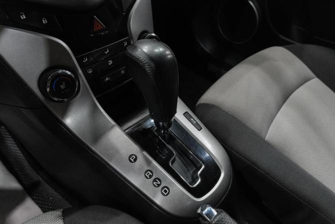 Chevrolet Cruze I с пробегом 2012 года, цена 729 000 рублей, 196707 км, хэтчбек, Автокод Объявления