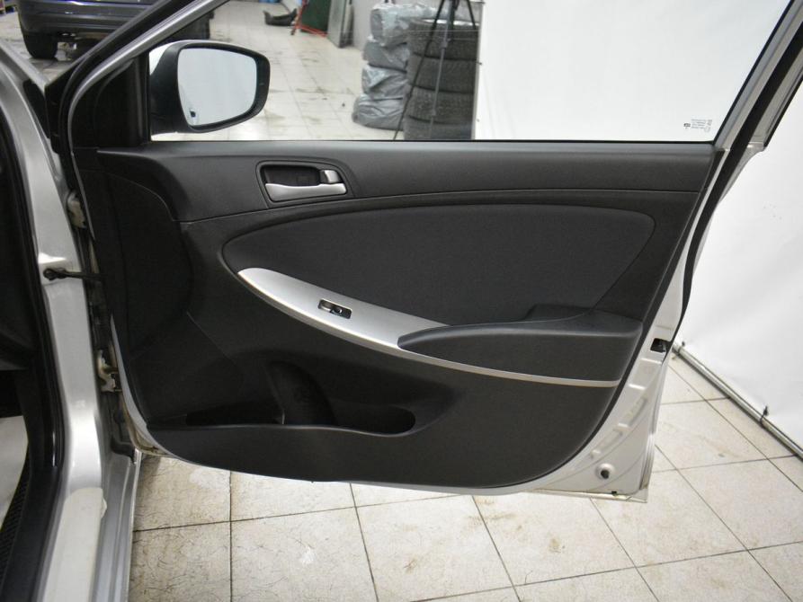 Hyundai Solaris I Рестайлинг Мурманск  - изображение 17
