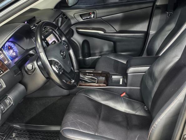 Toyota Camry VII (XV50) Рестайлинг с пробегом 2016 года, цена 2 100 000 рублей, 151000 км, седан, Автокод Объявления