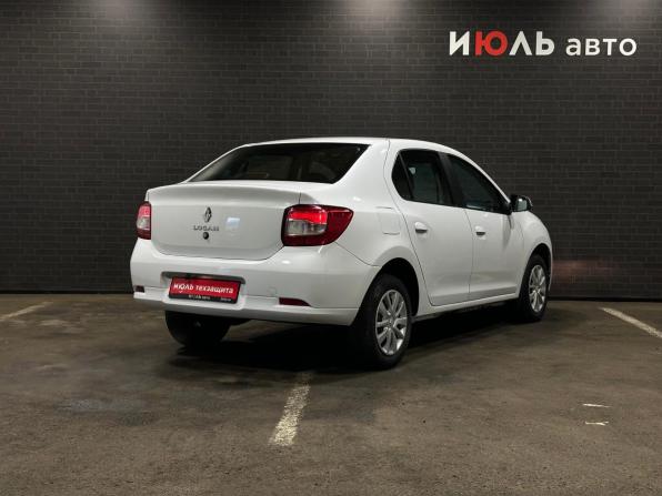 Renault Logan II Рестайлинг с пробегом 2021 года, цена 900 000 рублей, 38431 км, седан, Автокод Объявления