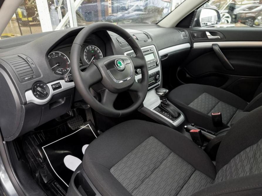 Skoda Octavia I (A4) Рестайлинг Иркутск  - изображение 13