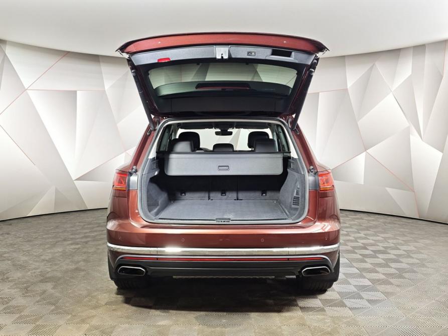 Volkswagen Touareg III Москва  - изображение 12
