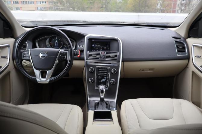 Volvo XC60 I Рестайлинг с пробегом 2013 года, цена 1 399 000 рублей, 251000 км, внедорожник, Автокод Объявления