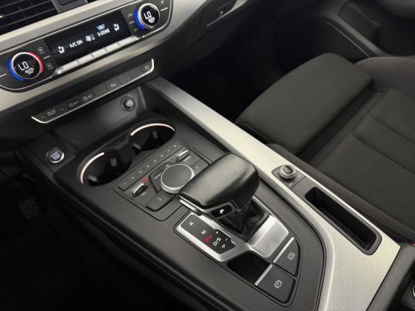 Audi A4 V (B9) с пробегом 2015 года, цена 2 125 000 рублей, 180000 км, седан, Автокод Объявления
