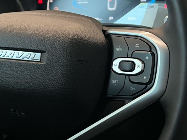 Haval Jolion I с пробегом 2023 года, цена 1 940 000 рублей, 21500 км, внедорожник, Автокод Объявления