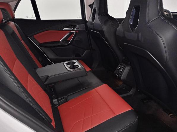 BMW X2 II (U10) с пробегом 2025 года, цена 5 621 000 рублей, 6735 км, внедорожник, Автокод Объявления