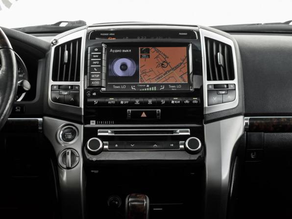 Toyota Land Cruiser 200 Series Рестайлинг 1 с пробегом 2013 года, цена 3 720 000 рублей, 277358 км, внедорожник, Автокод Объявления