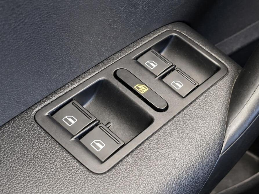 Volkswagen Polo V Рестайлинг Пермь  - изображение 13