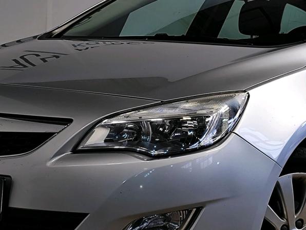 Opel Astra J с пробегом 2012 года, цена 989 000 рублей, 118830 км, универсал, Автокод Объявления