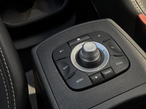 Renault Scenic III Рестайлинг 2 с пробегом 2016 года, цена 1 129 000 рублей, 197085 км, минивэн, Автокод Объявления