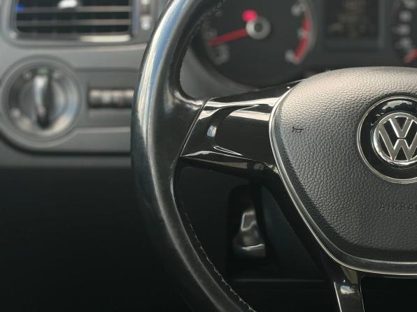 Volkswagen Polo V Рестайлинг с пробегом 2017 года, цена 879 000 рублей, 169891 км, седан, Автокод Объявления