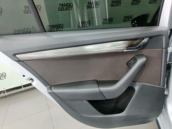 Skoda Octavia III (A7) с пробегом 2015 года, цена 1 355 000 рублей, 151000 км, универсал, Автокод Объявления