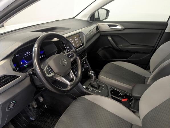 Volkswagen Taos I с пробегом 2022 года, цена 2 450 000 рублей, 95360 км, внедорожник, Автокод Объявления