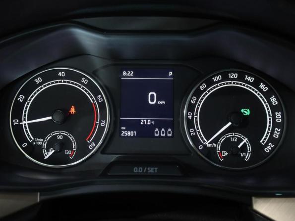 Skoda Kamiq I с пробегом 2023 года, цена 2 599 000 рублей, 25801 км, внедорожник, Автокод Объявления