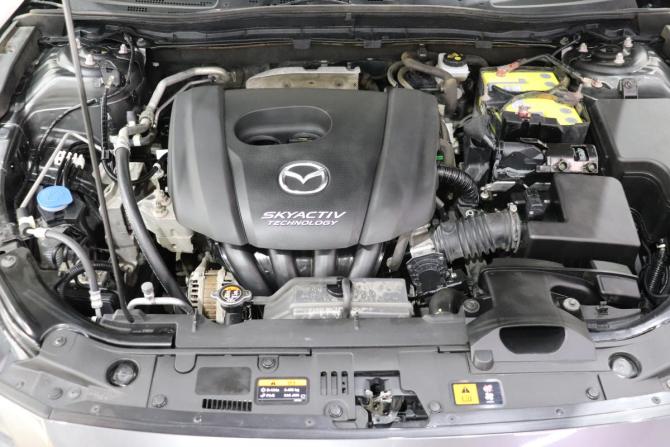 Mazda 3 III (BM) Рестайлинг с пробегом 2018 года, цена 1 510 000 рублей, 66450 км, седан, Автокод Объявления