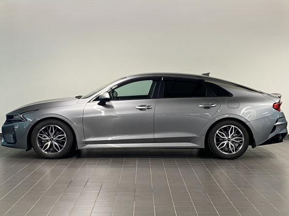 Kia K5 III с пробегом 2022 года, цена 2 210 000 рублей, 88881 км, седан, Автокод Объявления