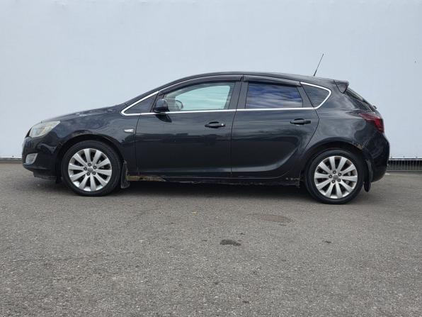 Opel Astra J с пробегом 2011 года, цена 440 000 рублей, 282335 км, универсал, Автокод Объявления
