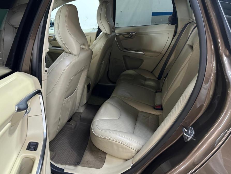 Volvo XC60 I Рестайлинг Санкт-Петербург  - изображение 9