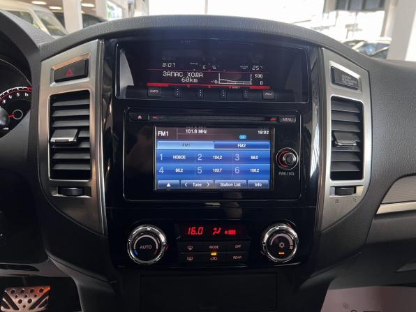 Mitsubishi Pajero IV Рестайлинг 2 с пробегом 2014 года, цена 2 495 000 рублей, 174580 км, внедорожник, Автокод Объявления