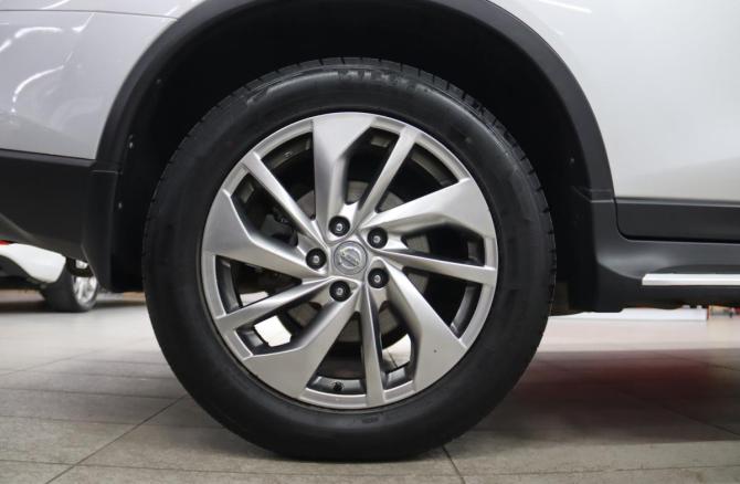 Nissan X-Trail III с пробегом 2017 года, цена 1 895 950 рублей, 193536 км, внедорожник, Автокод Объявления