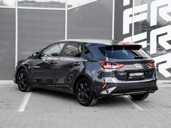 Kia Ceed III Рестайлинг с пробегом 2022 года, цена 1 965 000 рублей, 73711 км, хэтчбек, Автокод Объявления