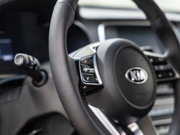 Kia Optima IV Рестайлинг с пробегом 2019 года, цена 1 898 000 рублей, 159747 км, седан, Автокод Объявления