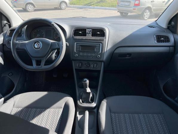 Volkswagen Polo V Рестайлинг с пробегом 2016 года, цена 899 000 рублей, 100000 км, седан, Автокод Объявления