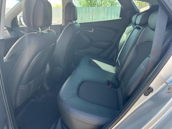Hyundai ix35 I Рестайлинг с пробегом 2014 года, цена 1 645 000 рублей, 99390 км, внедорожник, Автокод Объявления